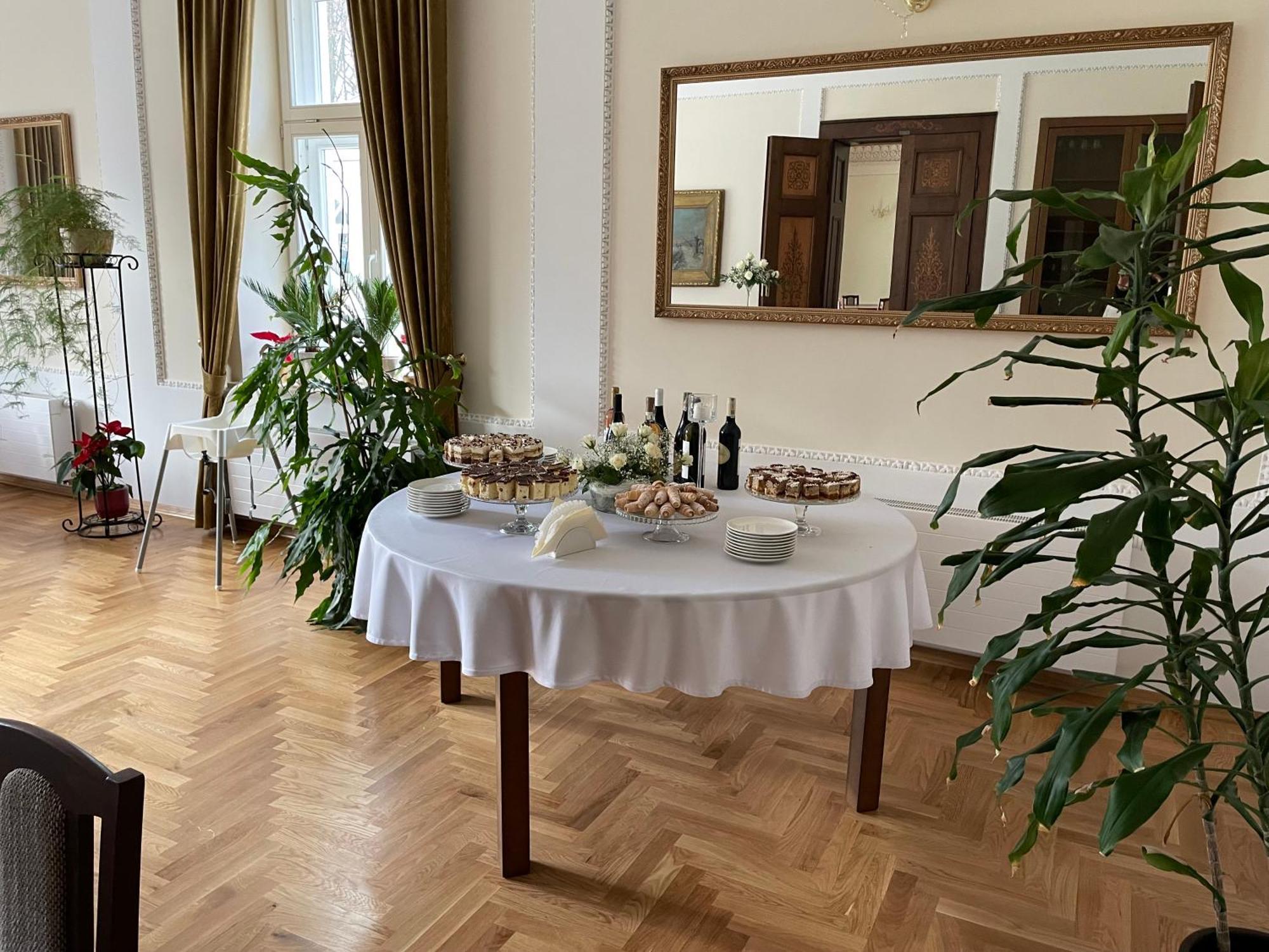 Palac Zbylitowskich Zbylitowska Gora エクステリア 写真